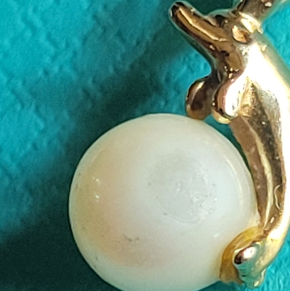 Waylon 14K Dolphin Pearl Pendant - Picture 10 of 14
